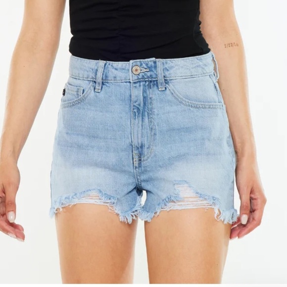 KanCan Ivanna Ultra High Waisted Mom shorts size 26 - Picture 2 of 15